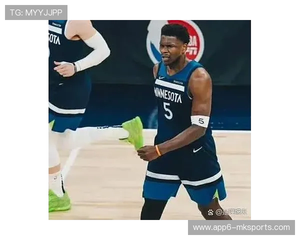 NBA季后赛社交媒体热议话题:球迷都在讨论什么? NBA季后赛社交媒体热议话题:球迷都在讨论什么?