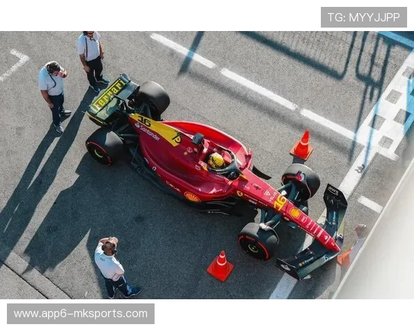 F1赛道全览:全球最著名赛道的挑战与特色 F1赛道全览:全球最著名赛道的挑战与特色